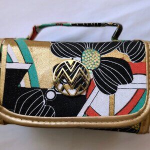 Macbeth Collection 4-Pouch Fold Out Makeup/Jewelry Bag Organizer with Handle